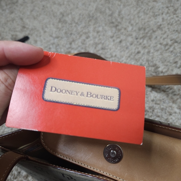 Dooney and Bourke East/West Structured Signature Monogram shoulder bag - Picture 9 of 9